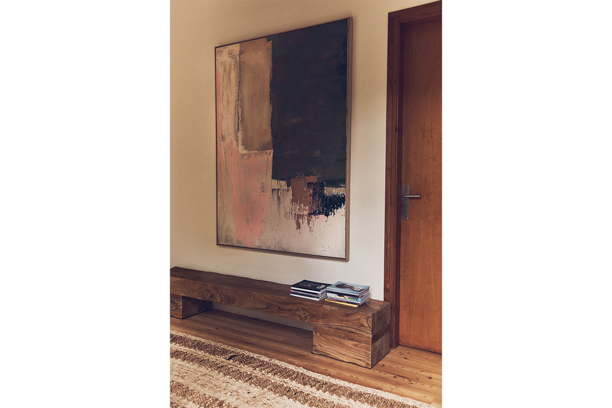 Wandbild "Nomad" von HK Living hängt an Wand 