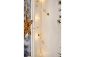 Lichterkette mit goldenen Sternen von Ib Laursen