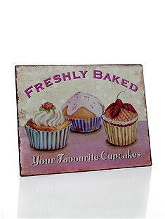 Metallschild "FRESHLY BAKED" von LAFINESSE