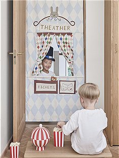 Spieltür Zirkus+Theater192 x 80 cm von OYOY LIVING