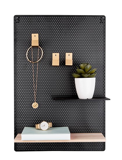 Memoboard mit Regal + Haken von PRESENT TIME