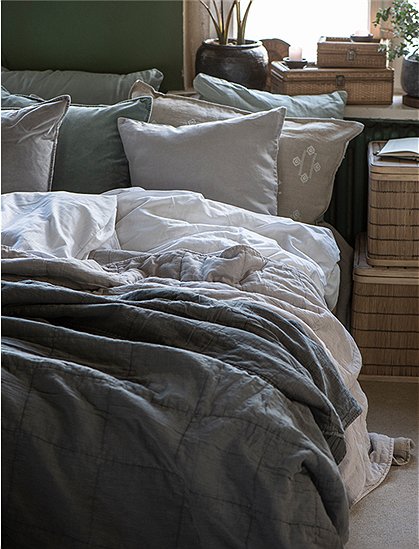 Tagesdecke / Quilt240 x 240 cm von IB LAURSEN