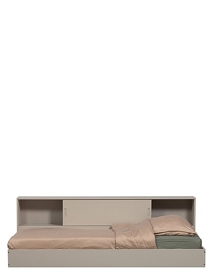 Bett Carter 67 x 118 x 207 cm von WOOOD