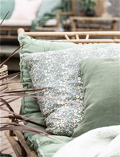 Kissenbezug mit Blumen von Ib Laursen &#9733; Kundenbewertung "Sehr gut" &#9733; 10&euro; Neukundenrabatt &#9733; Schnell verschickt &#9733; Günstig bei car-Moebel.de