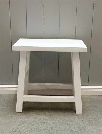 LV00823 Hocker, 45 x 28 x 45, weiß 2