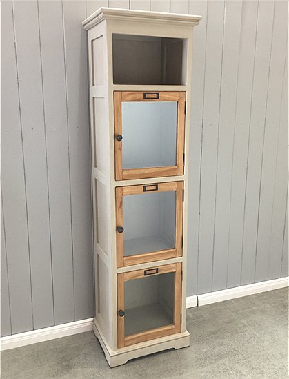 LV00829 Schrank, 3 Türen/1 Fach 2