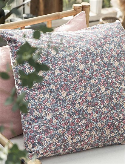 Kissenbezug mit Blumen von Ib Laursen &#9733; Kundenbewertung "Sehr gut" &#9733; 10&euro; Neukundenrabatt &#9733; Schnell verschickt &#9733; Günstig bei car-Moebel.de