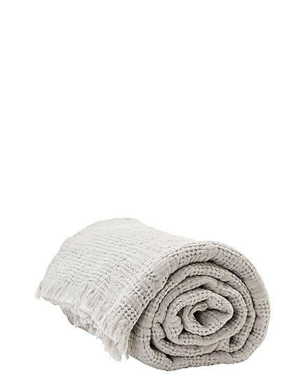 Tagesdecke Hilda von byNORD &#9733; Kundenbewertung "Sehr gut" &#9733; 10&euro; Rabatt für Neukunden &#9733; Schnell verschickt &#9733; Jetzt günstig bei car-Moebel.de