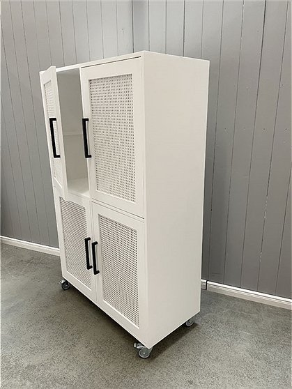 Schrank mit Rattan Nr:1133 2