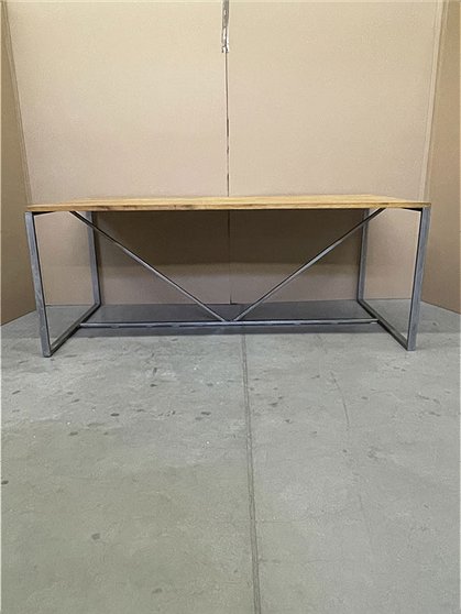 Tisch 1355 2