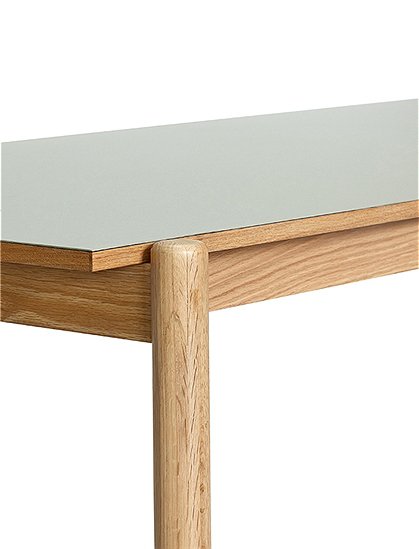 Schreibtisch Oblique, 81x140 v. Hübsch Interior &#9733; Kundenbewertung "Sehr gut" &#9733; 12&percnt; Neukundenrabatt &#9733; Schnell verschickt &#9733; Jetzt bei car-Moebel.de!