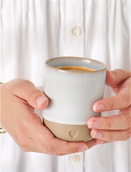 Becher Heart aus Ton, 190 ml von Ib Laursen &#9733; Kundenbewertung "Sehr gut" &#9733; 12&percnt; Rabatt für Neukunden &#9733; Schnell verschickt &#9733; Günstig bei car-Moebel.de