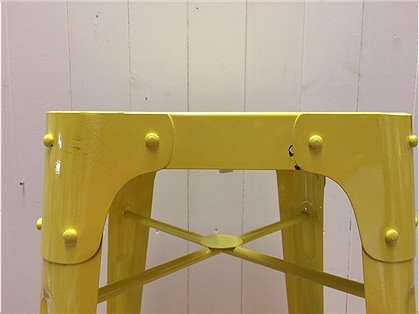 LVG20 Barhocker Gelb 2