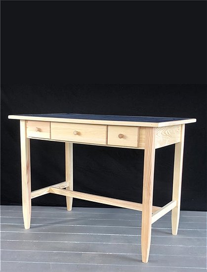 Tisch mit Linoleum Nr.577 3