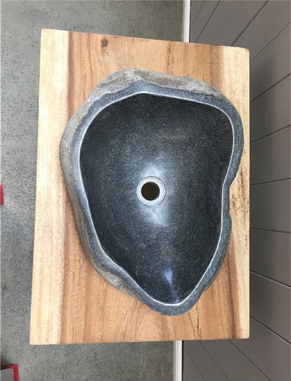 LV00825 Waschtisch mit Steinbecken 3