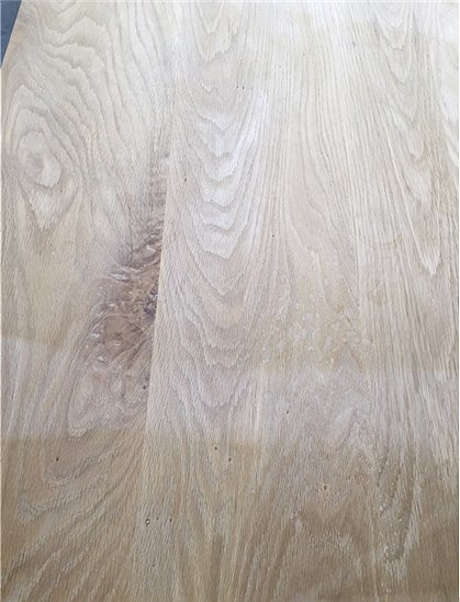 LV0761 Tisch, Holz, ausgestellte Beine 3