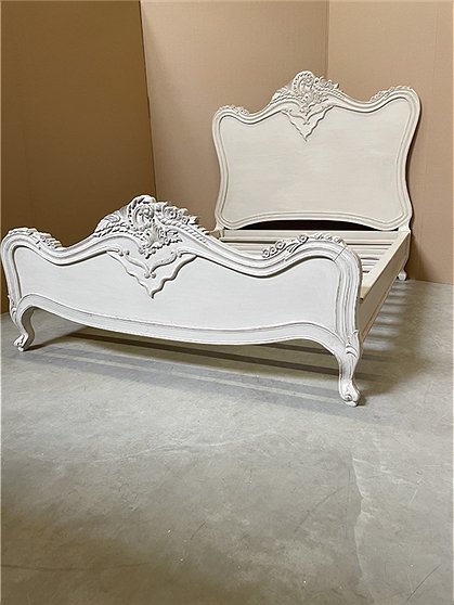 Bett Barock Nr:1055 3