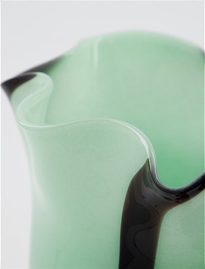 Vase Loose aus Glas in grün von house doctor &#9733; Kundenbewertung "Sehr gut" &#9733; 10&euro; Rabatt für Neukunden &#9733; Schnell verschickt &#9733; Günstig bei car-Moebel.de