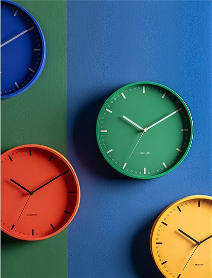Wanduhr Cool Retro Ø30 cm von Karlsson  &#9733; Kundenbewertung "Sehr gut" &#9733; 12&percnt; Rabatt für Neukunden &#9733; Schnell verschickt &#9733; bei car-Moebel.de