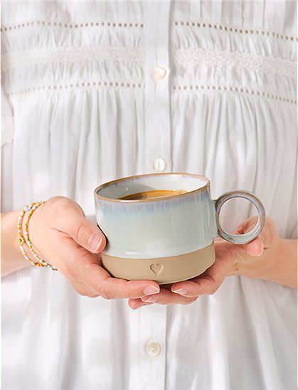 Tasse Heart aus Ton, 290 ml von Ib Laursen &#9733; Kundenbewertung "Sehr gut" &#9733; 12&percnt; Rabatt für Neukunden &#9733; Schnell verschickt &#9733; Günstig bei car-Moebel.de