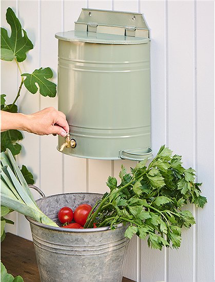 Wasserbehälter, Wand, 10,5L v. Ib Laursen &#9733; Kundenbewertung "Sehr gut" &#9733; 12&percnt; Rabatt für Neukunden &#9733; Schnell verschickt &#9733; Jetzt bei car-Moebel.de