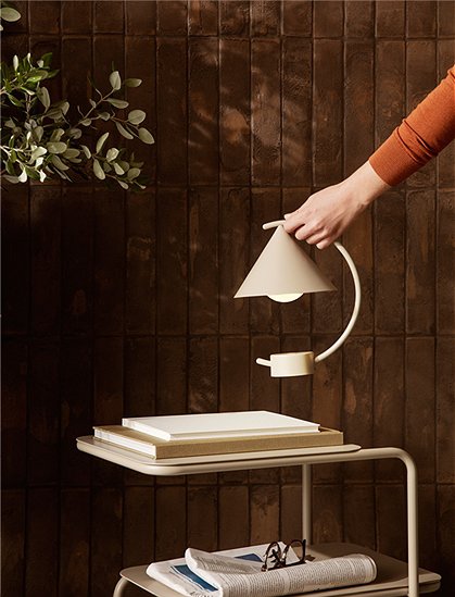 Tischleuchte Meridian von ferm LIVING &#9733; Kundenbewertung "Sehr gut" &#9733; 10&euro; Neukundenrabatt &#9733; Schnell verschickt &#9733; Günstig bei car-Moebel.de