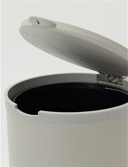 Mülleimer Eda aus Metall von house doctor &#9733; Kundenbewertung "Sehr gut" &#9733; 10&euro; Rabatt für Neukunden &#9733; Jetzt günstig kaufen bei car-Moebel.de