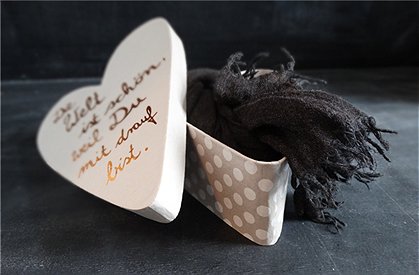 Herzbox aus Pappe von Good old friends &#9733; Kundenbewertung "Sehr gut" &#9733; 10% Rabatt für Neukunden &#9733; Jetzt günstig kaufen bei car-Moebel.de