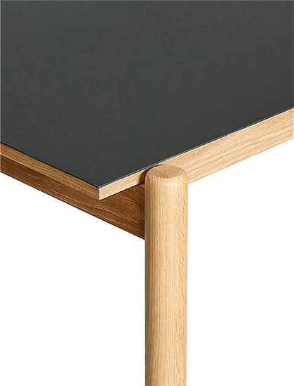 Schreibtisch Oblique, 81x140 v. Hübsch Interior &#9733; Kundenbewertung "Sehr gut" &#9733; 12&percnt; Neukundenrabatt &#9733; Schnell verschickt &#9733; Jetzt bei car-Moebel.de!