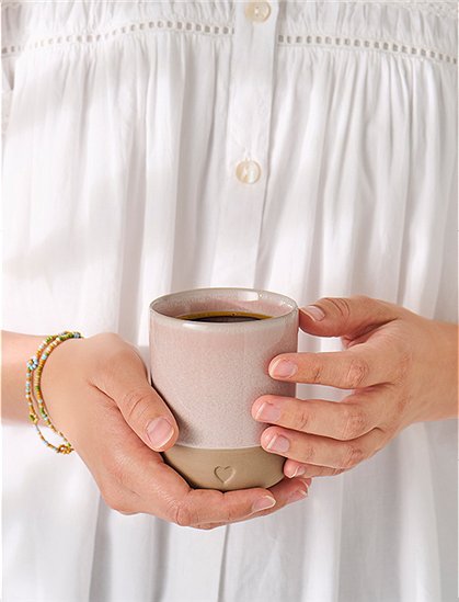 Becher Heart aus Ton, 190 ml von Ib Laursen &#9733; Kundenbewertung "Sehr gut" &#9733; 12&percnt; Rabatt für Neukunden &#9733; Schnell verschickt &#9733; Günstig bei car-Moebel.de