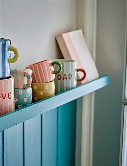 Cherish Becher aus Steingut von Bloomingville ★ Kundenbewertung "Sehr gut"  ★ 12&percnt; Neukundenrabatt ★ Schnell verschickt ★ Bloomingville "Neu" entdecken!