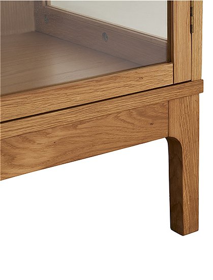 Vitrinenschrank Zamora, Eiche v. House Nordic ★ Kundenbewertung "Sehr gut" ★ 12&percnt; Rabatt für Neukunden ★ Schnell verschickt ★ Jetzt bei car-Moebel.de