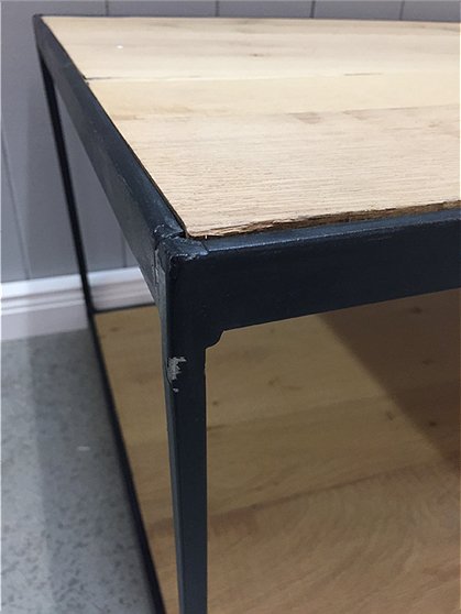 LV00960 Couchtisch 5