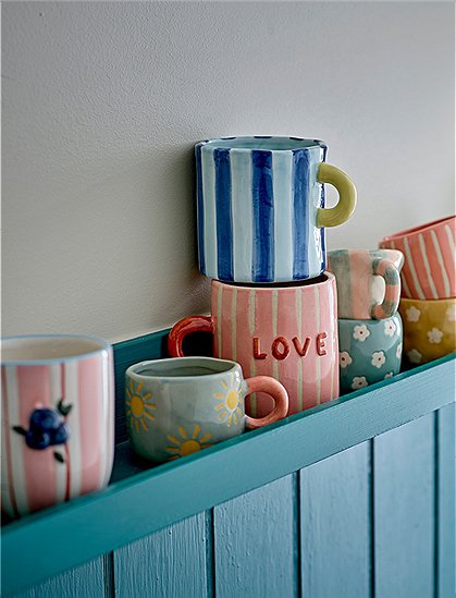 Nini Tasse Steingut von Bloomingville ★ Kundenbewertung "Sehr gut"  ★ 12&percnt; Neukundenrabatt ★ Schnell verschickt ★ Bloomingville "Neu" entdecken!