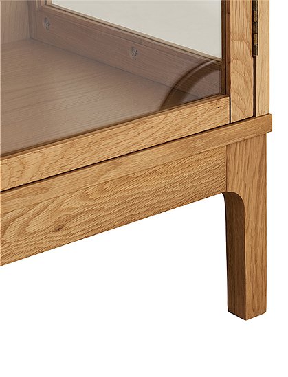 Vitrinenschrank Zamora, Eiche v. House Nordic ★ Kundenbewertung "Sehr gut" ★ 12&percnt; Rabatt für Neukunden ★ Schnell verschickt ★ Jetzt bei car-Moebel.de