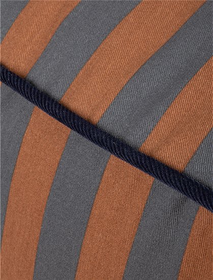 Sitzsack Majestic mit Streifen von Nobodinoz &#9733; Kundenbewertung "Sehr gut" &#9733; 10&euro; Rabatt für Neukunden &#9733; Schnell verschickt &#9733; Günstig bei car-Moebel.de
