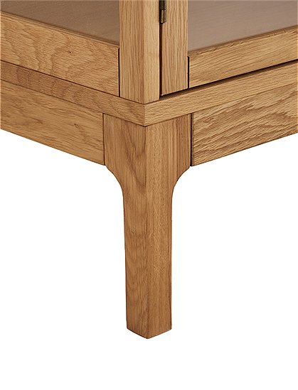 Vitrinenschrank Zamora, Eiche v. House Nordic ★ Kundenbewertung "Sehr gut" ★ 12&percnt; Rabatt für Neukunden ★ Schnell verschickt ★ Jetzt bei car-Moebel.de