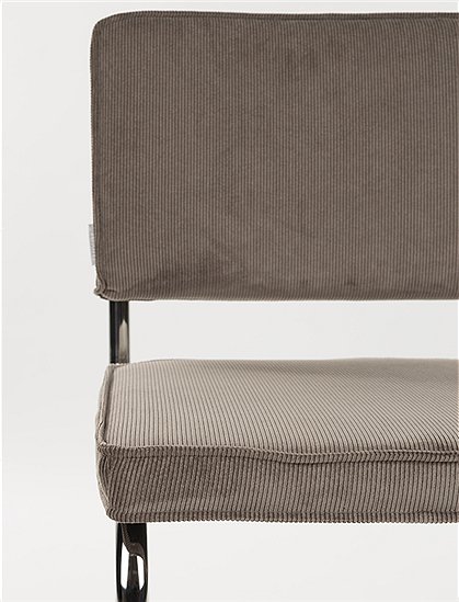 Stuhl Ridge Kink Rib von Zuiver ★ Kundenbewertung "Sehr gut" ★ 12&percnt; Neukundenrabatt ★ Schnell verschickt ★ Jetzt kaufen bei car-Moebel.de