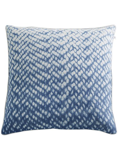 Kissen Batik, blau  von Tine K Home &#9733; Kundenbewertung "Sehr gut" &#9733; 10&euro; Rabatt für Neukunden &#9733; Schnell verschickt &#9733; Günstig kaufen bei car-Moebel.de