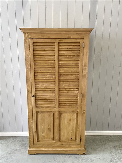 Kleiderschrank Nr:1670 1