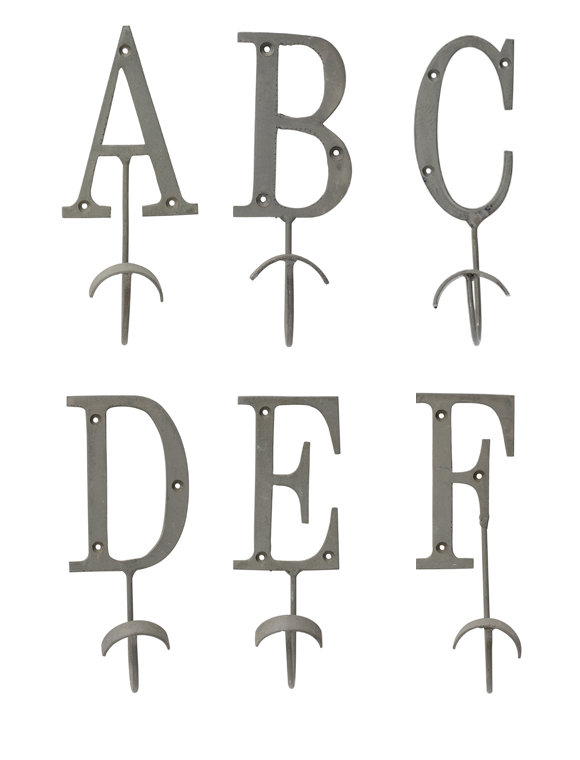 Garderobenhaken Buchstaben von HÜBSCH Interior &#9733; Kundenbewertung "Sehr gut" &#9733; 10&euro; Neukundenrabatt &#9733; Schnell verschickt &#9733; Günstig bei car-Moebel.de