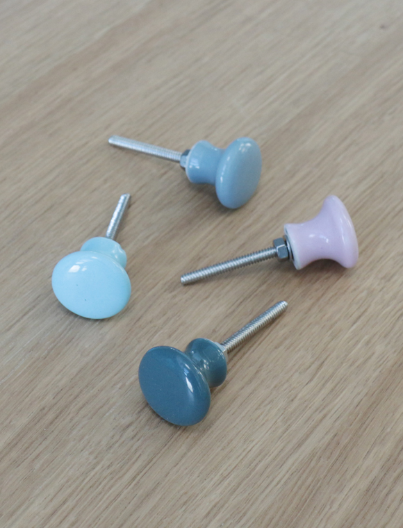 Bunte Möbelgriffe aus Keramik &#9733; Kundenbewertung "Sehr gut" &#9733; 10&euro; Rabatt für Neukunden &#9733; Schnell verschickt &#9733; Günstig bei car-Moebel.de